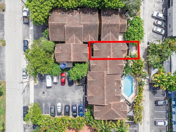610 SE 14th Ct 6, Fort Lauderdale FL 33316