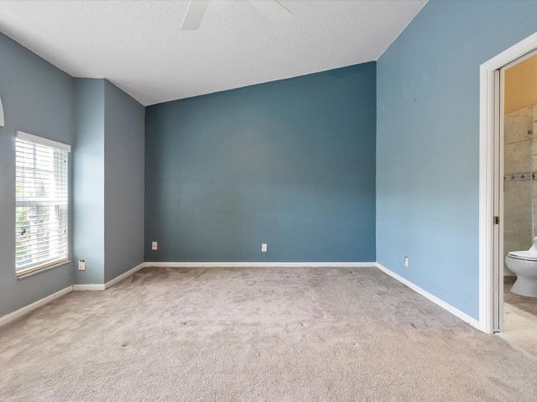 610 SE 14th Ct 6, Fort Lauderdale FL 33316