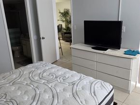 116 Lake Emerald Dr 109, Oakland Park FL 33309
