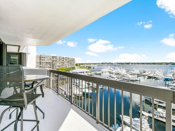 108 Lakeshore Drive 740, North Palm Beach FL 33408