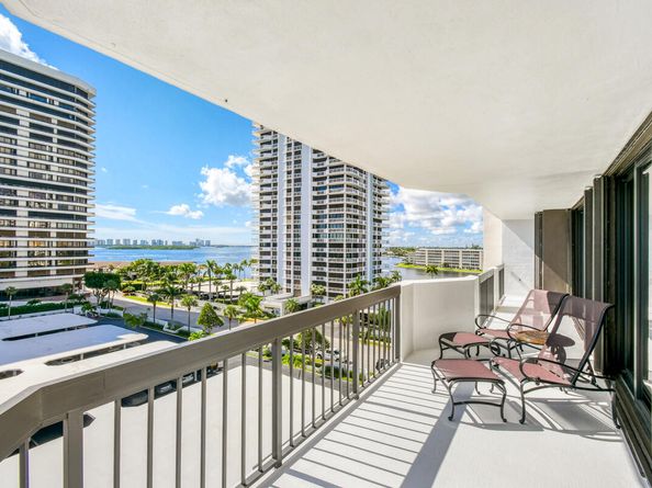 108 Lakeshore Drive 740, North Palm Beach FL 33408