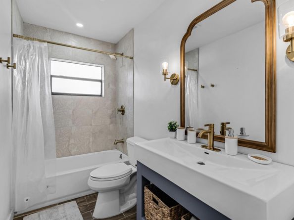 337 Cypress Lane, Palm Springs FL 33461