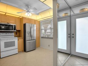 2202 Lucaya Bnd D4, Coconut Creek FL 33066