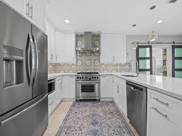 1309 NE 3rd St, Fort Lauderdale FL 33301