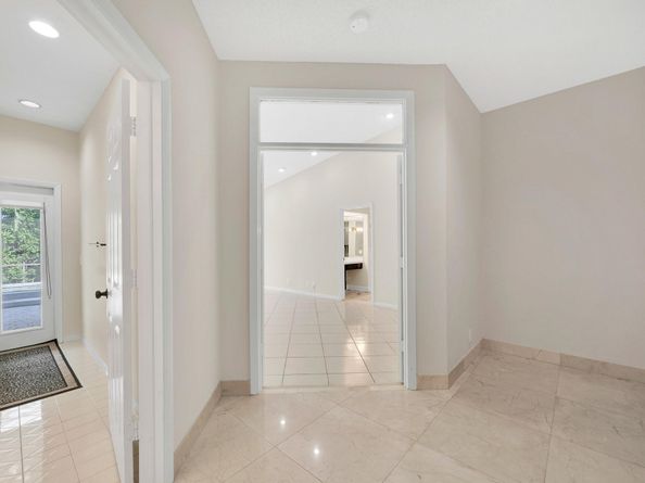645 NW 102nd Ave, Coral Springs FL 33071
