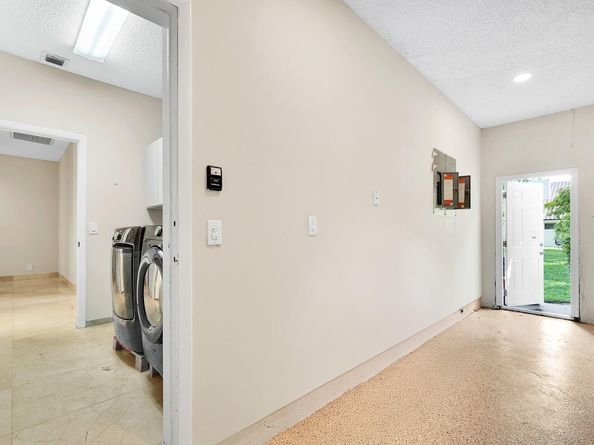 645 NW 102nd Ave, Coral Springs FL 33071