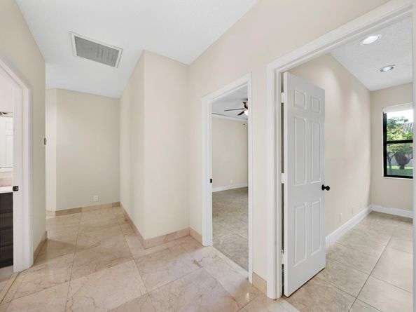645 NW 102nd Ave, Coral Springs FL 33071