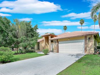 645 NW 102nd Ave