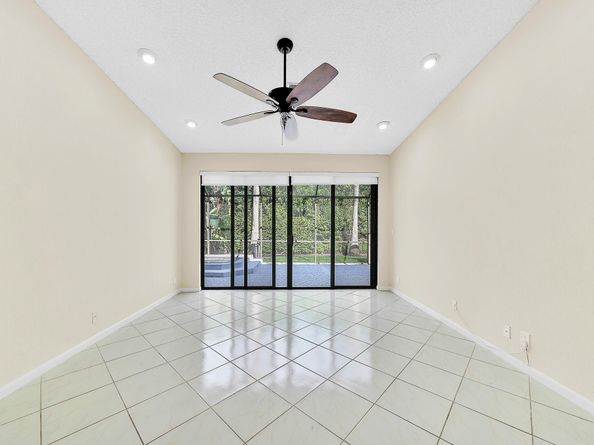 645 NW 102nd Ave, Coral Springs FL 33071