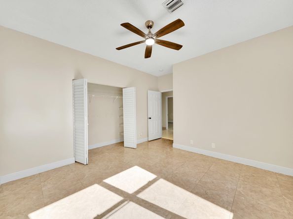 645 NW 102nd Ave, Coral Springs FL 33071