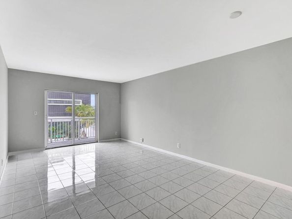200 S Birch Rd 305, Fort Lauderdale FL 33316