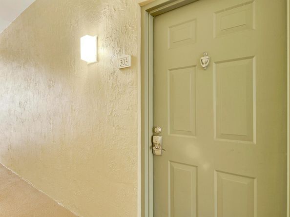 11760 Saint Andrews Place 303, Wellington FL 33414
