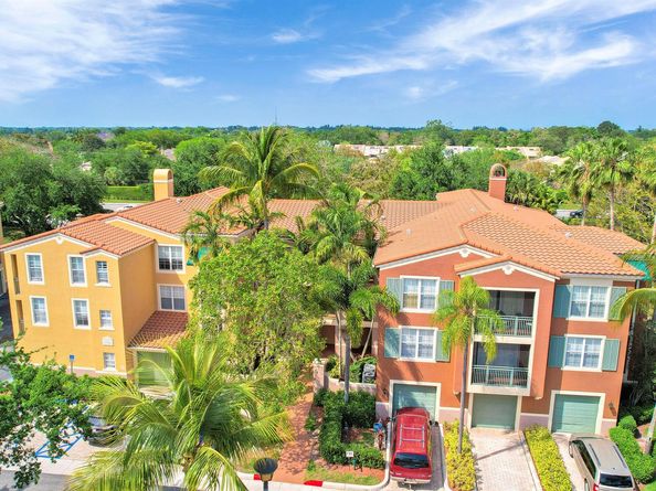 11760 Saint Andrews Place 303, Wellington FL 33414