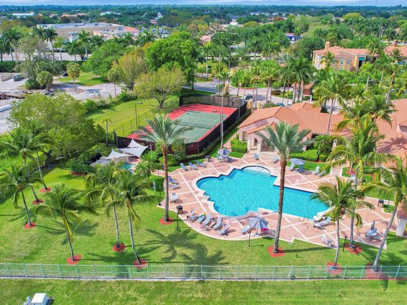11760 Saint Andrews Place 303, Wellington FL 33414
