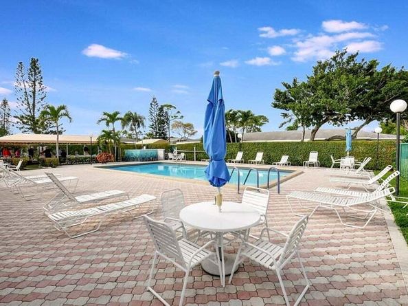 1051 Orange Terrace 101, Delray Beach FL 33445