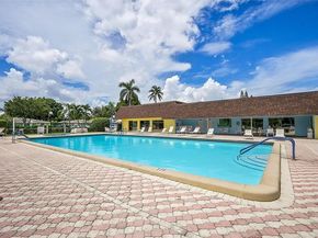 1051 Orange Terrace 101, Delray Beach FL 33445