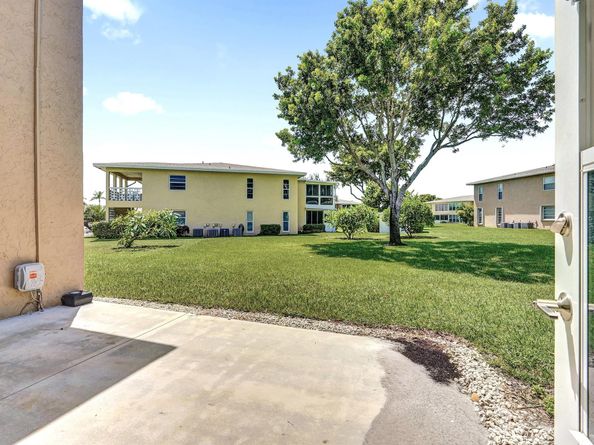 1051 Orange Terrace 101, Delray Beach FL 33445