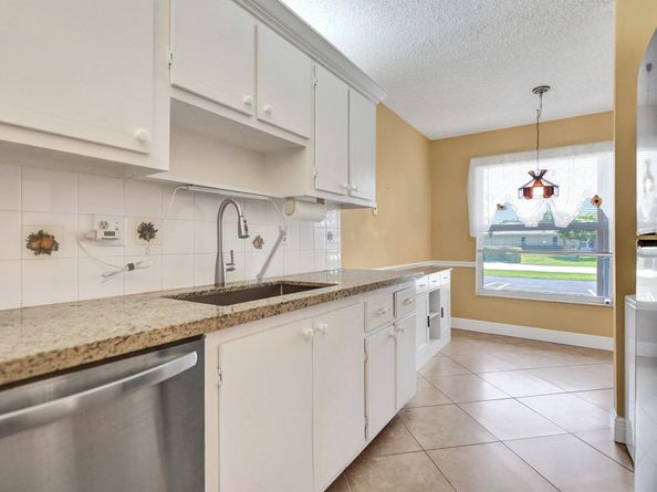 1051 Orange Terrace 101, Delray Beach FL 33445