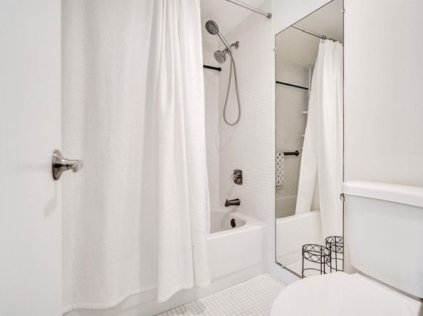 1051 Orange Terrace 101, Delray Beach FL 33445