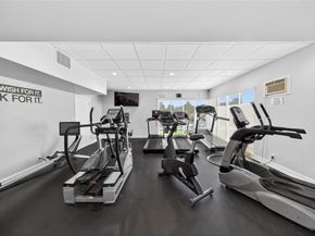 1160 N Federal Hwy 1022, Fort Lauderdale FL 33304