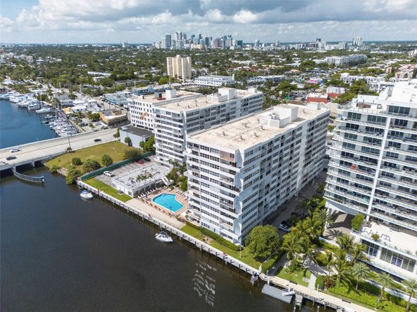 1160 N Federal Hwy 1022, Fort Lauderdale FL 33304
