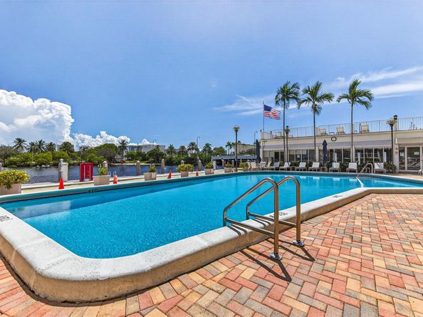 1160 N Federal Hwy 1022, Fort Lauderdale FL 33304