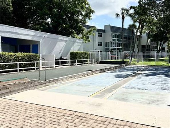 9201 Lime Bay Blvd 214, Tamarac FL 33321