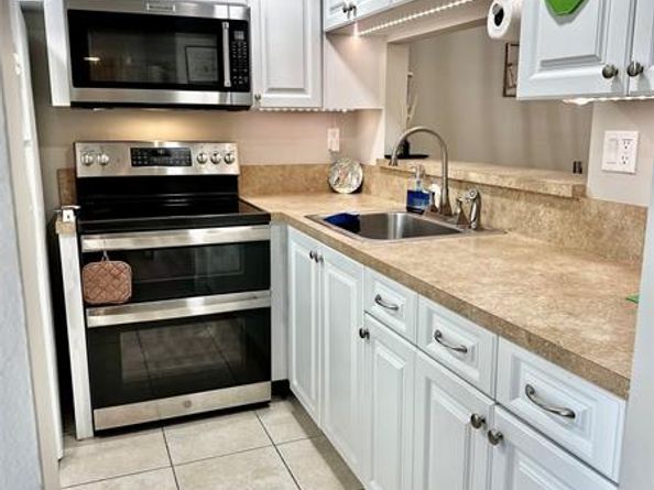 9201 Lime Bay Blvd 214, Tamarac FL 33321