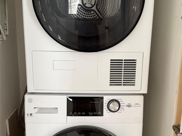 11245 NW 14th Ct, Pembroke Pines FL 33026