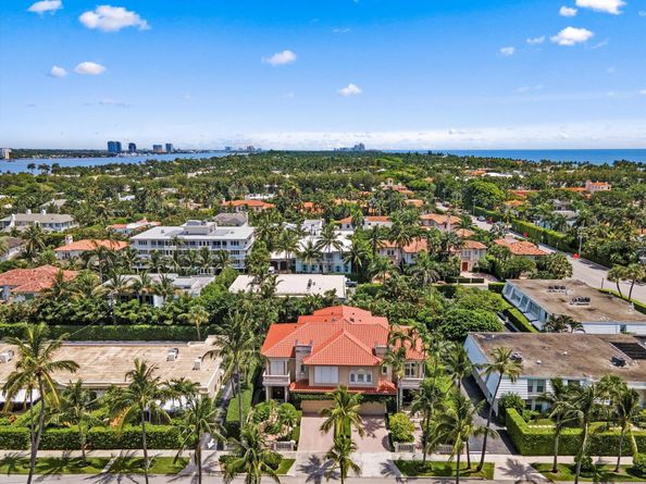 217 Everglade Avenue, Palm Beach FL 33480