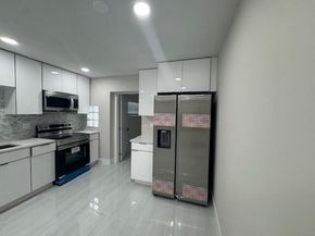 2329 West Dr, West Palm Beach FL 33409