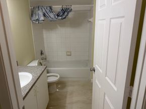 5061 Wiles Rd 202, Coconut Creek FL 33073