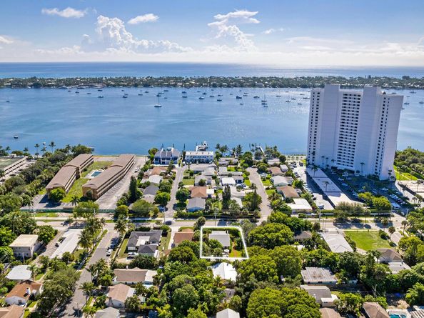 5301 N Flagler Drive, West Palm Beach FL 33407