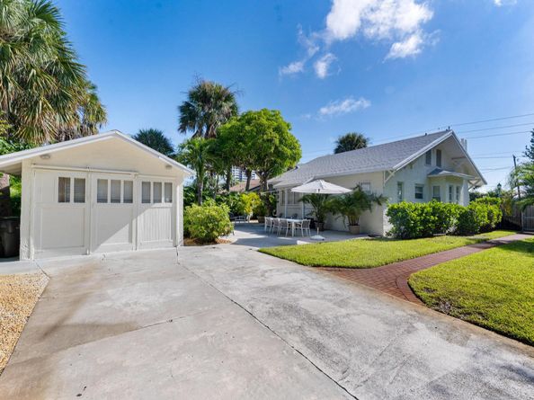 5301 N Flagler Drive, West Palm Beach FL 33407