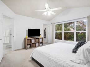 1031 Pinewood Lake Court, Greenacres FL 33415