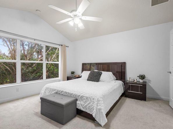 1031 Pinewood Lake Court, Greenacres FL 33415
