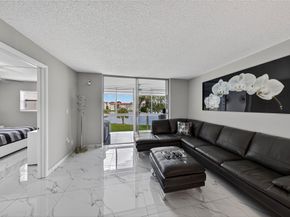 2931 Sunrise Lakes Dr 201, Sunrise FL 33322
