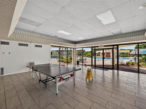 2931 Sunrise Lakes Dr 201, Sunrise FL 33322