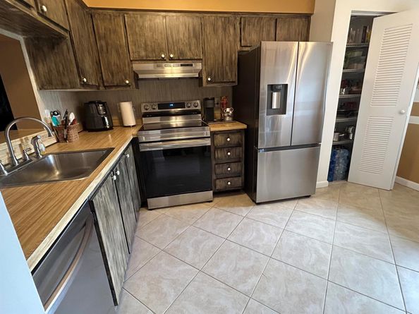 14425 Strathmore Lane 601, Delray Beach FL 33446