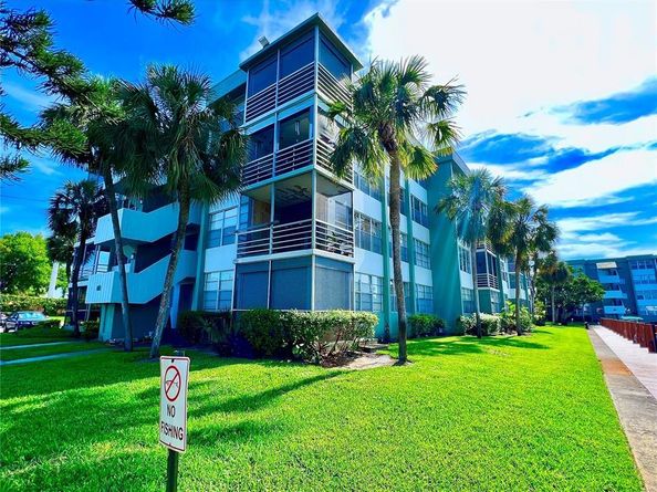 2741 Taft St 401, Hollywood FL 33020