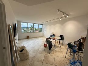 2741 Taft St 401, Hollywood FL 33020