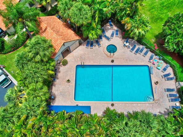 7736 La Mirada Drive 7736, Boca Raton FL 33433