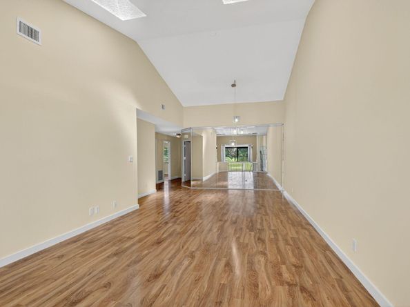 7736 La Mirada Drive 7736, Boca Raton FL 33433