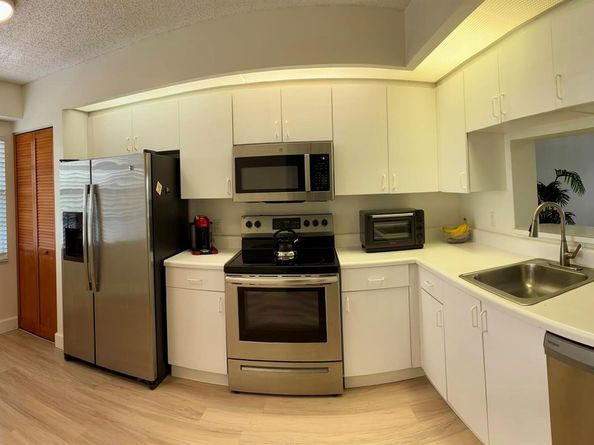 1400 SW 131st Way 408q, Pembroke Pines FL 33027
