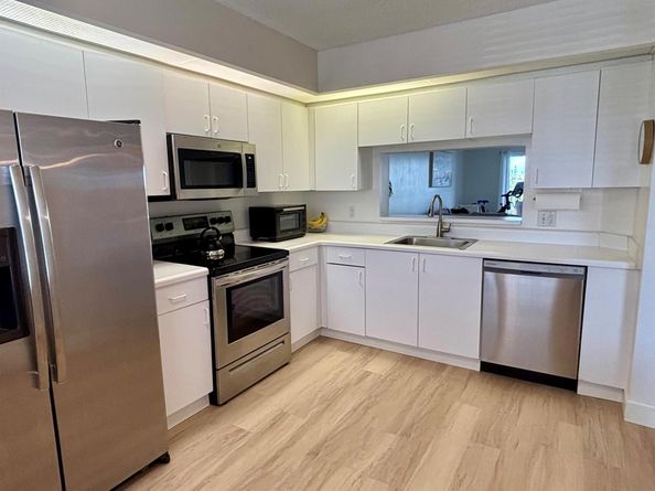 1400 SW 131st Way 408q, Pembroke Pines FL 33027