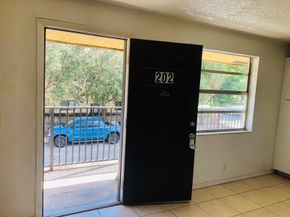 1740 2nd Avenue 202, Lake Worth Beach FL 33460