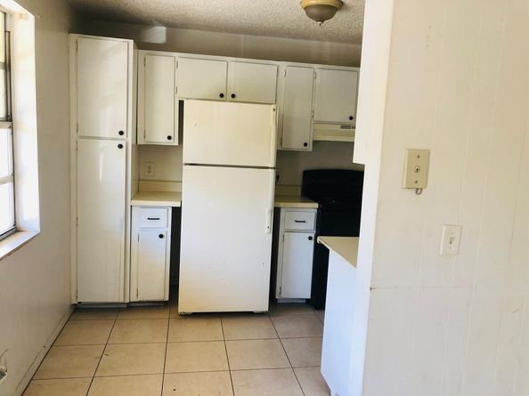 1740 2nd Avenue 202, Lake Worth Beach FL 33460
