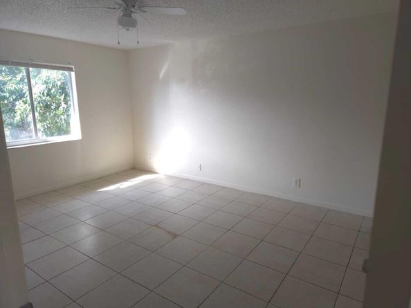 1740 2nd Avenue 202, Lake Worth Beach FL 33460