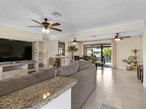 2342 SE 10th Street, Pompano Beach FL 33062