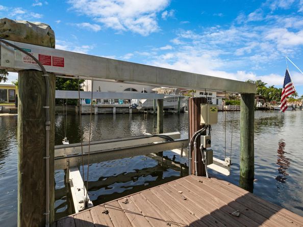 2342 SE 10th Street, Pompano Beach FL 33062